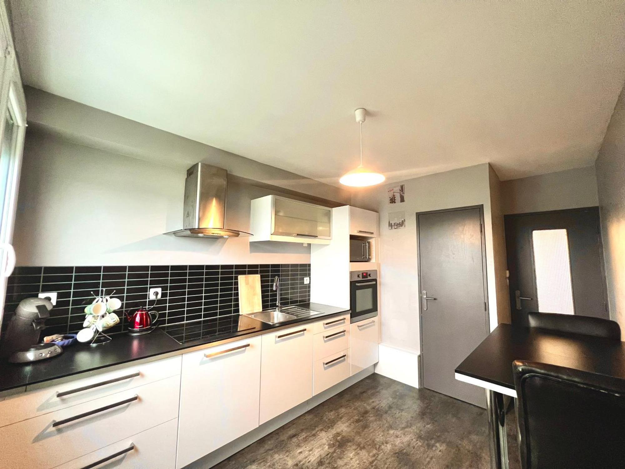 Appartement Proche Gare, 6 Voyageurs Et Stationnement Gratuit Reims Bagian luar foto