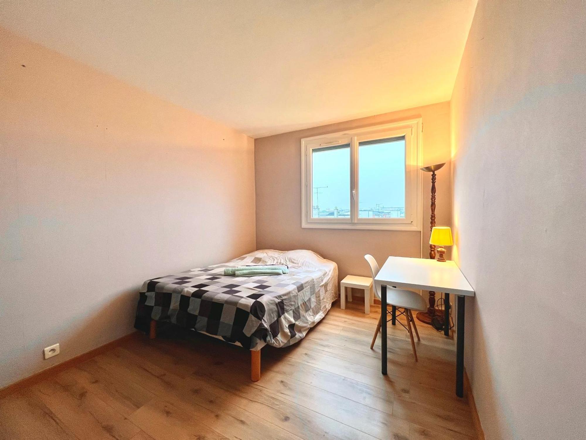 Appartement Proche Gare, 6 Voyageurs Et Stationnement Gratuit Reims Bagian luar foto